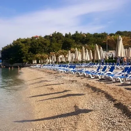 Apartment Click In Stobrec Next To Split