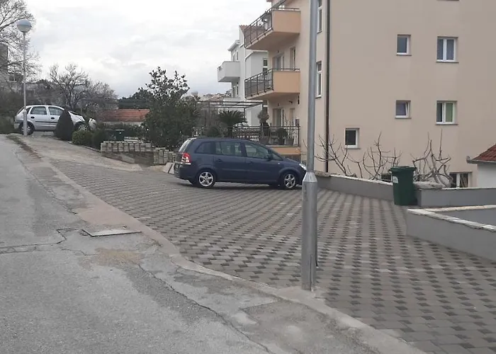 Click In Stobrec Next To Apartment Split